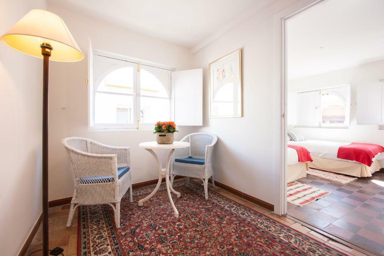 Casa De Tintes Apartment Севиля Екстериор снимка