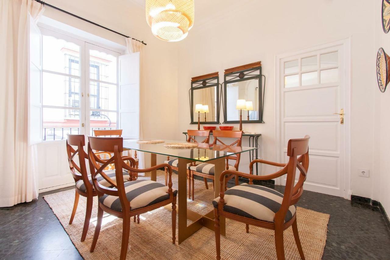 Casa De Tintes Apartment Севиля Екстериор снимка