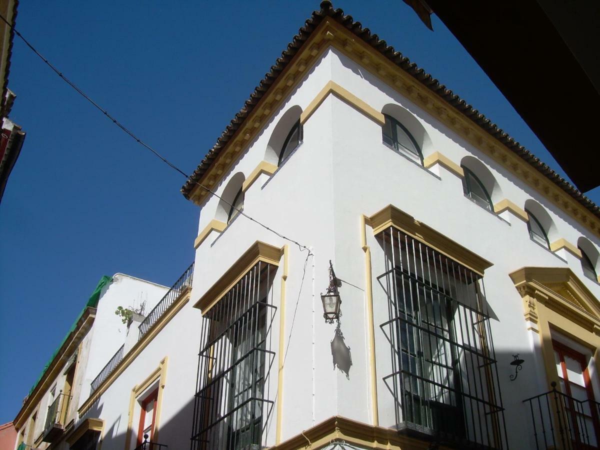 Casa De Tintes Apartment Севиля Екстериор снимка