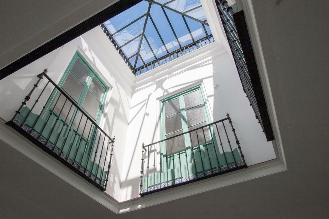 Casa De Tintes Apartment Севиля Екстериор снимка