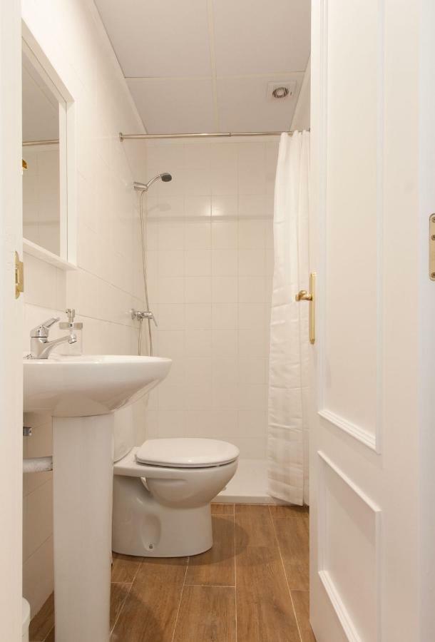 Casa De Tintes Apartment Севиля Екстериор снимка