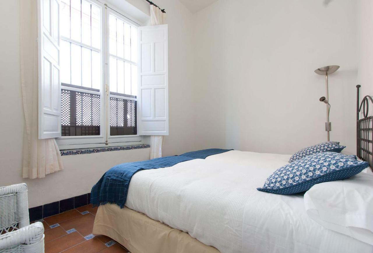 Casa De Tintes Apartment Севиля Екстериор снимка