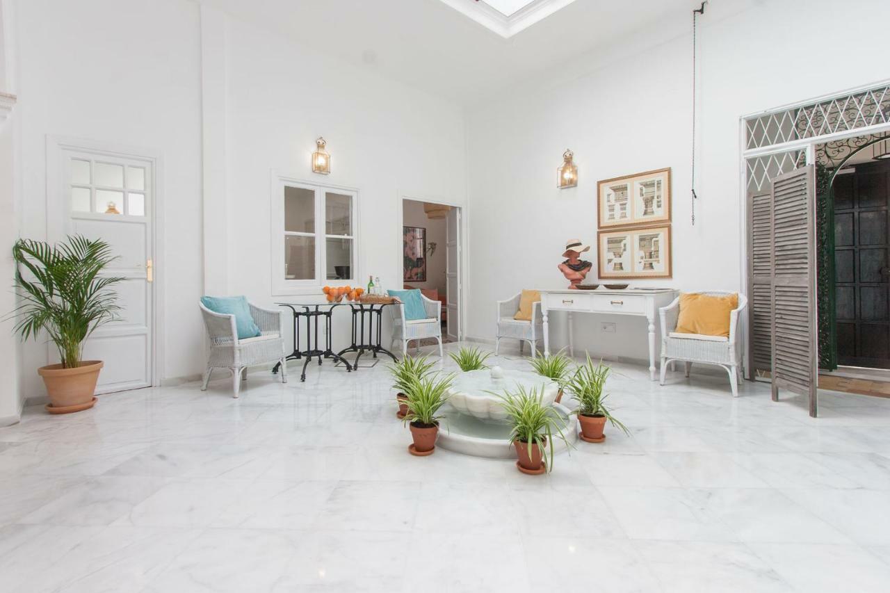 Casa De Tintes Apartment Севиля Екстериор снимка